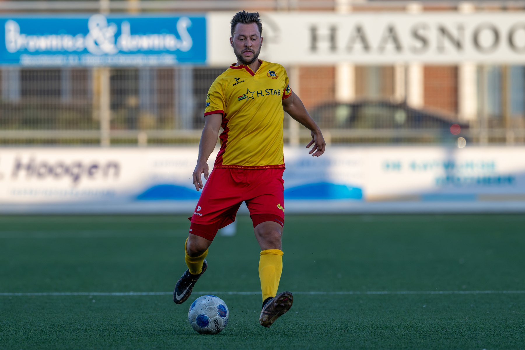 Sammy Zandbergen tijdens Valken ’68 tegen Jong Quick Boys